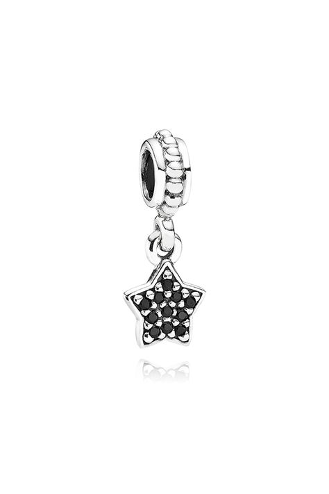 Pandora charm Pandora Shop, Pandora Christmas, Pandora Star, Pandora Black, Pandora Pave, Charms Pandora, Pandora Beads, Vintage Charm Bracelet, Star Black