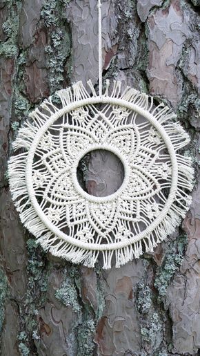 DIY ROUND MACRAME FLOWER 🏵️ Macrame Ring Wall Hanging With Flowers, Macrame Mandala Pattern, Round Macrame Wall Hanging Diy, Round Macrame Wall Hanging, Macrame Round, Macrame Circle, Round Macrame, Macrame Arch, Bohemian Diy