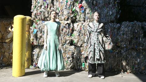 In the next decade, designers and consumers will need to radically shift their perspectives on value and commit to a circular economy based on recycling, upcycling, and repurposing what already exists. Decade Day, American Vogue, Textile Recycling, Folk Dresses, Garbage Truck, Circular Economy, Recycle Clothes, Textiles Fashion, Vintage Textiles