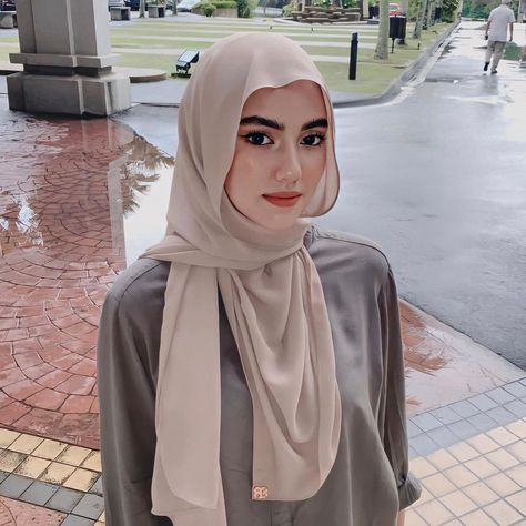 Dahlia Rizal, Hijab Fashion, Dahlia, Last Day, Lifestyle, Instagram Photos, Tumblr, On Instagram, Beauty