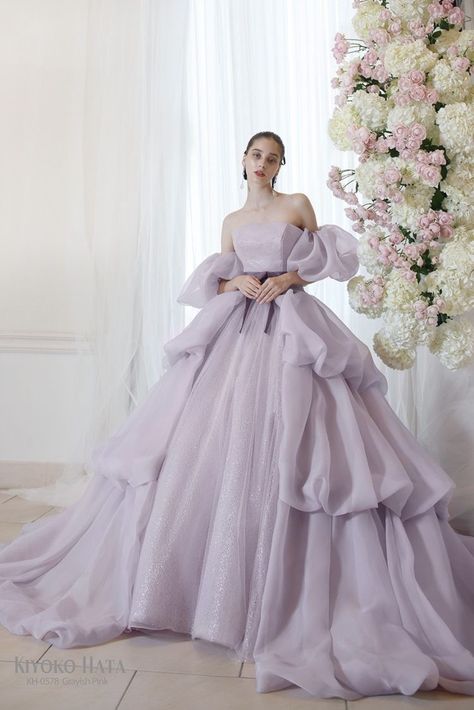 Wedding Lilac, Purple Ball Gown, Bride Ideas, Ball Gowns Princess, White Clothes, Costume Inspo, Princess Gown, Boutique Dress Designs, Dress Princess