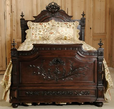 French 1800's. Look at the detail, craftsmanship, and quality. Not much is made like this anymore. Modern Wooden Bed Design, Storage Bed Design, Modern Wooden Bed, King Size Storage Bed, Antique Bed, Victorian Bed, Wooden Bed Design, Antique Beds, Carved Furniture