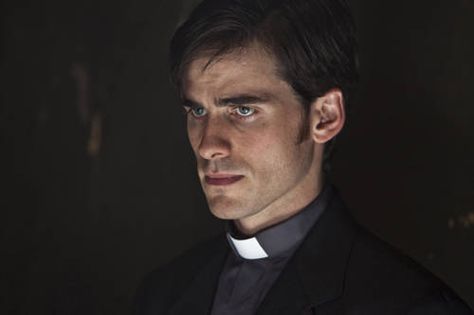 Hot Priest Paul Dano, Gonna Love You, Adam Scott, Edward Norton, Colin O Donoghue, Andy Samberg, Catholic Priest, La Rive, Southern Gothic