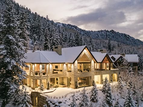 As Good as it Gets: The Colorado Luxury Home with Ski-In Access - Ski Mansion, Aesthetic House Exterior, Aspen Ski, Aspen Snowmass, Aspen House, Cabin Exterior, Ski House, Aspen Colorado, Luxury Cabin