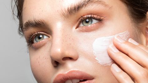 Here’s Why You Shouldn’t Use Body Lotion on Your Face  ||  Body and face moisturizer aren't interchangeable, regardless of how similar they seem. https://www.allure.com/story/body-lotion-vs-face-moisturizer-differences Cerave Skin Care, Baking Soda Recipes, Body Lotion Aesthetic, Lotion Aesthetic, Skincare Model, Product Styling Photography, Shampoo Diy, Pregnancy Supplements, Beauty Texture