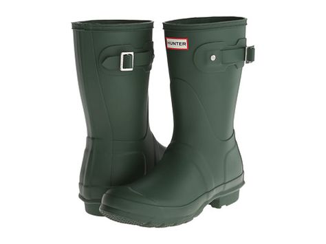 Hunter Original Short Hunter Boots Short, Rain Boots Hunter, Green Rain Boots, Women's Rain Boots, Hunter Logo, Rubber Sole Boots, Short Rain Boots, Womens Rain Boots, Hunter Rain Boots