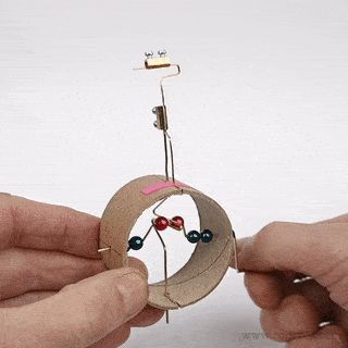 Scotch Yoke Mechanism – Rob Ives Diy Mechanical Toys, Mechanical Creatures, Automata Mechanical, Kinetic Toys, Mechanical Toys, Mechanical Projects, Whittling Projects, Projects School, Simple Machine