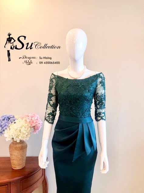 Kebaya Bridesmaid Modern, Dress Mewah, Gaun Tulle, Dress Brokat Modern, Sign Dress, Dress Polkadot, Gaun Koktail, Kebaya Lace, Trendy Dress Styles