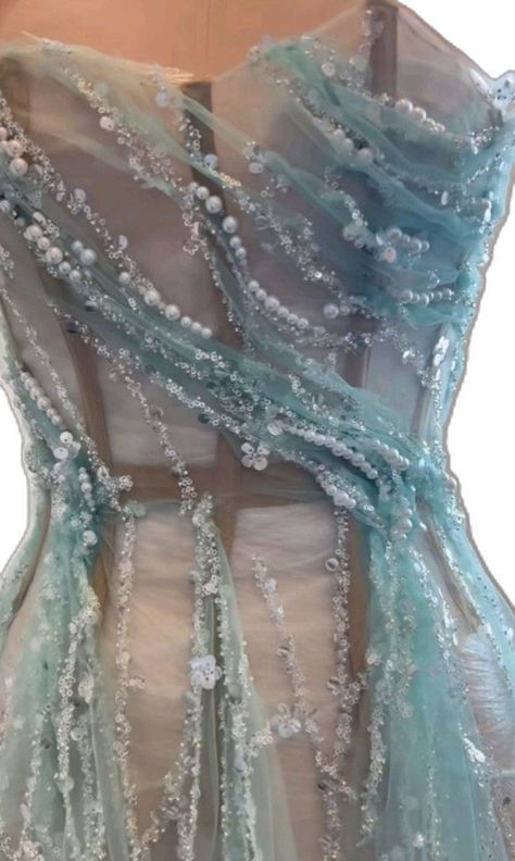 Siren Costume, Ocean Dress, Diy Moss, Look Boho Chic, Sea Dress, Mermaid Aesthetic, Theme Dress, Gowns Prom, Ball Gowns Prom