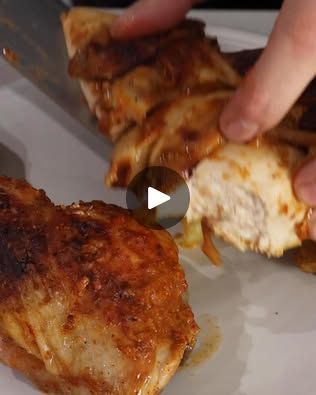 Tasty Uk, Thigh Recipes Baked, Ideas For Dinner, Chicken Thigh Recipes Baked, Gravy Sauce, Chicken Gravy, Turkey Gravy, Delicious Chicken, Chicken Thigh Recipes