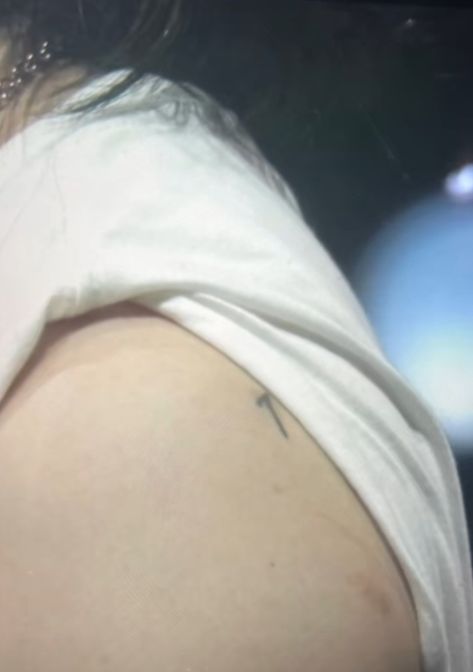 Today , yoongi show us his tattoo for the last concert ( D-DAY ) Yoongi 7 Tattoo, Seven Tattoo, 7 Tattoo, Show Us, Tattoos