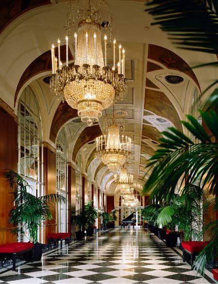 برج الميزان, Astoria New York, Art Deco Hotel, Astoria Hotel, Voyage New York, New York Hotels, Waldorf Astoria, Jazz Age, Estilo Art Deco