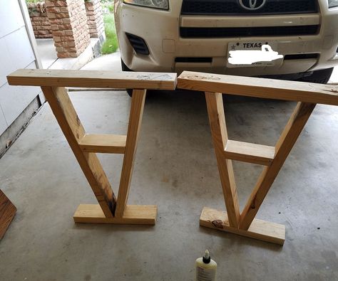 Table Legs From Reclaimed 2x4 Diy Wooden Desk, Diy Wooden Table, Diy Wood Desk, Folding Table Legs, Diy Table Legs, Wood Table Diy, Wood Table Legs, Desk Legs, Homemade Tables