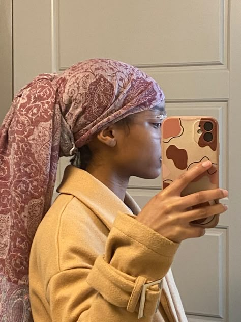 Headwrap tutorial Head Wrap Ideas, Veiling Styles, Black Women Head Wraps, Headwraps On Locs, Headwrap With Locs Tutorial, Wrapping Locs Head Scarfs, Headwrap Locs Head Scarfs, Headwrap Styles, Long Locs And Headwraps