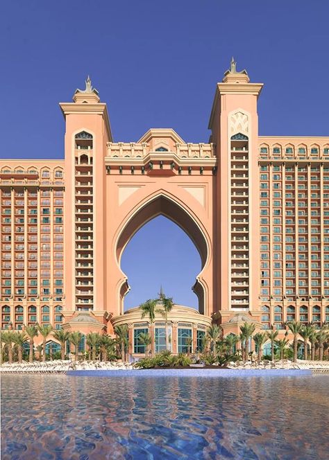 Atlantis Palm beach hotel Dubai Royal Pool, Dubai Atlantis, Atlantis The Palm Dubai, Atlantis Dubai, The Palm Dubai, Water Rides, Atlantis The Palm, Seafood Bar, Infinity Pools