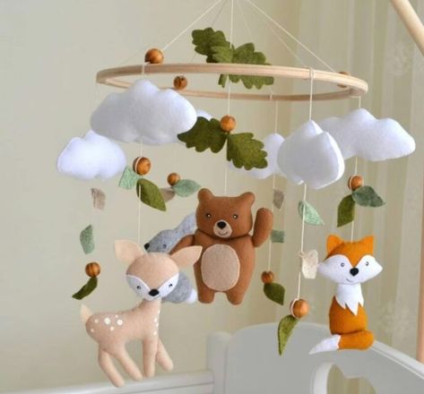 21 Whimsical Woodland Theme Neutral Decor Ideas – best 4 crafts.com Woodland Girl Nursery, Neutral Decor Ideas, Woodland Creatures Nursery, Whimsical Nursery Decor, Nature Inspired Nursery, Magical Nursery, Woodland Nursery Girl, Woodland Nursery Boy, Woodland Wallpaper