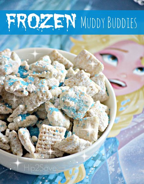 If you've got a Disney's Frozen fan at home, try making this super easy and fun snack inspired by the enormously popular movie! Winter Wonderland-party, Muddy Buddies Recipe, Frozen Bday Party, Frozen Themed Birthday Party, Disney Frozen Birthday, Muddy Buddies, Frozen Theme, Chex Mix, Snacks Für Party