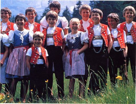 In Switzerland, young Swiss children are enthusiastically encouraged to wear revived styles of dress. These Alpine children are attending a cultural festival at Appenzell. - Ethnic Dress, Frances Kennett Switzerland With Kids, Swiss People, Swedish Dress, Slavic Clothing, St. Gallen, Lausanne Switzerland, Native Dress, Culture Clothing, Cultural Festival