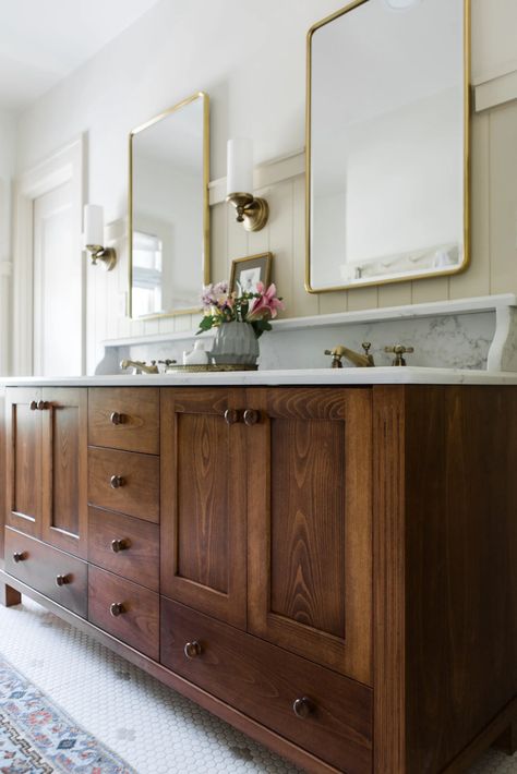 Mixed Wood Bathroom, Wood Stain Bathroom Vanity, Brown Bathroom Vanity Ideas, Wooden Vanity Bathroom, English Country Bathroom, Brown Bathroom Vanity, Vintage Inspired Bathroom, Dark Wood Cabinets, Staining Cabinets