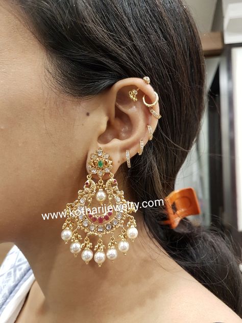 Chandhbali Earings, Bugdi Designs, Chandbalis Earrings Gold, Gold Chandbali Earrings Design, Diamond Chandbali, Gold Chandbali Earrings, Chandbali Earrings Gold, Ear Rings For Women, Diamond Gold Earrings