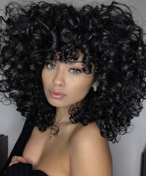 Pelo Afro, Beautiful Curly Hair, Hair With Bangs, Curly Girl Method, Curly Human Hair Wig, Beautiful Curls, Short Bob Wigs, Peruvian Hair, Human Hair Lace Wigs