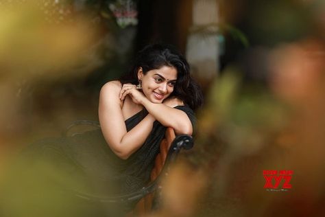 Actress Siddhi Idnani Stills

 #Actress #SiddhiIdnani Siddhi Idnani, Cricket Coaching, Movie Schedule, Office Movie, Box Office Movie, Actress Images, Facebook Comments, Live Events, Live Tv