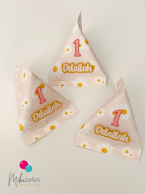 Chips Bags Ideas, Art Party Supplies, Birthday Party Souvenirs, Thank You Nurse Gifts, Hippie Birthday, Birthday Giveaways, Hippie Party, Packaging Template Design, Chocolate Wrapping