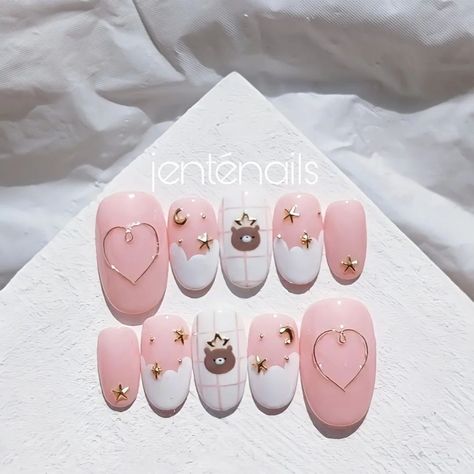 Nail Art Photos, Animal Nail Art, Bears Nails, Fake Nails Designs, Korean Nail Art, Japanese Nail, Nail Salon Design, Asian Nails, Nail Drawing