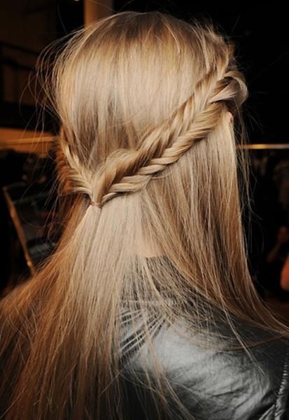 fishtail braids 2019 Hairstyles, Trendy We Fryzurach, Fishtail Braid Hairstyles, Fishtail Braid, Hairstyles Easy, Hairstyles Braids, Fish Tail Braid, Hair Envy, Pretty Hair