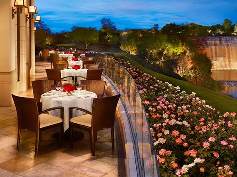 The Restaurants with the Best Views in Las Vegas - Eater Vegas Rooftop Dining, Vegas Birthday, Las Vegas Clubs, Vegas Restaurants, Las Vegas Restaurants, Las Vegas Vacation, Wynn Las Vegas, Rooftop Bars, Vegas Vacation