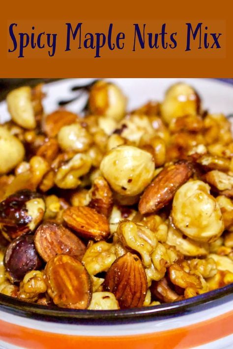 Glazed Nuts Recipe, Nut Mix Recipe, Roasted Nuts Recipe, Spiced Nuts Recipe, Seasoned Nuts, Harvest Food, Spicy Nuts, Holiday Snack, Friends Food