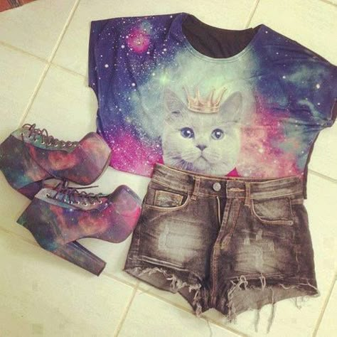 Galaxy Clothing, We Heart It, Lost, Tumblr