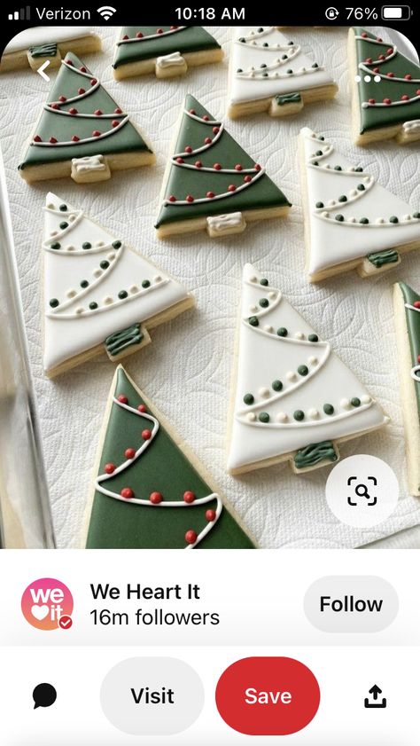 Bell Royal Icing Cookies, Royal Icing Christmas Tree, Cookies Christmas Decorated, Christmas Tree Biscuits, Royal Cookies, Christmas Cookies Kids, Winter Cookie, Royal Icing Recipe, Tree Cookies