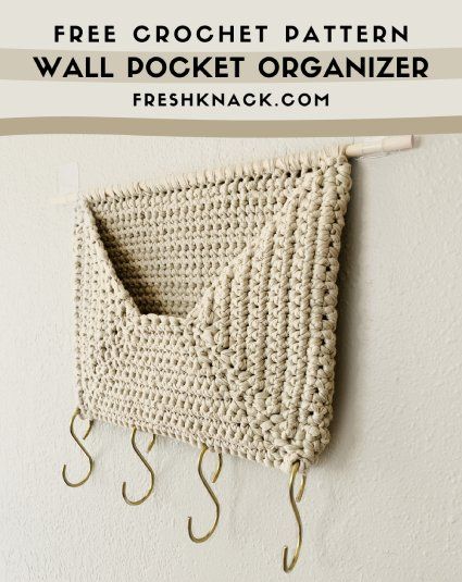 Free Crochet Pattern Wall Pocket Organizer Crochet Wall Organizer Free Pattern, Wall Pocket Organizer, Learn Crochet, Crochet Organizer, Crochet Baskets, Quick Crochet Patterns, Creative Crochet, Fun Crochet, Pocket Organizer