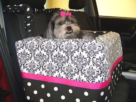 Custom Dog Car Seat - Medium Foggy Car, Car Dog Bed, Small Dog Car Seat, Dog Car Booster Seat, Dogs Ideas, Puppy Ideas, Beds Diy, Puppy Time, Dog Car Seat