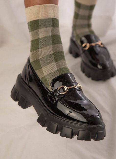 Loafers Outfit, Patent Loafers, Loafer Style, Chunky Loafers, Shoe Gallery, Chunky Shoes, Loafers Style, Aesthetic Shoes, Black Loafers