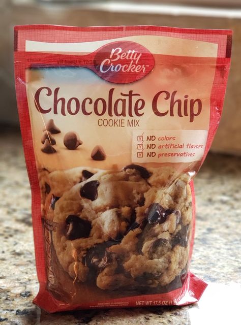 Vortex Plus Quick Chocolate Chip Cookies – Lana Under Pressure Betty Crocker Chocolate Chip Cookies, Betty Crocker Cookie Mix, Betty Crocker Cookies, Betty Crocker Cake Mix, Pizza Sugar Cookie, Betty Crocker Cake, Chocolate Chip Cookie Mix, Betty Crocker Recipes, Easy Chocolate Chip Cookies