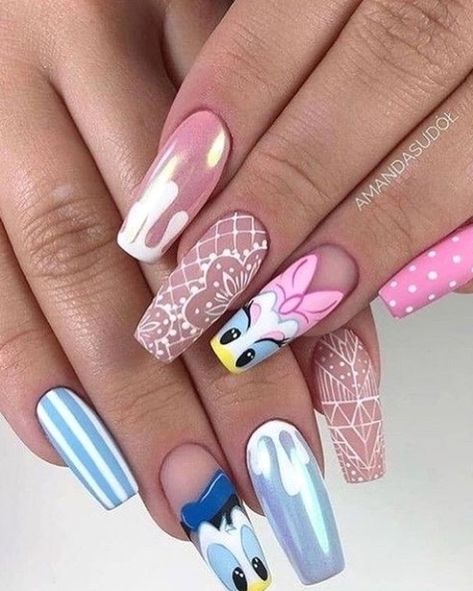 Uñas Nail Art, Spongebob Nails, Disneyland Nails, Cartoon Nail Designs, Cartoon Nail Art, Nails Disney, Disney Acrylic Nails, Nail Drawing, Pink Gel