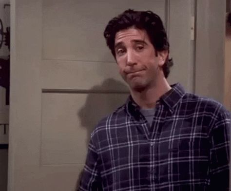 Ross Season 5 Friends, Ross Friends, Quotes Gif, David Schwimmer, Ross Geller, Friends Season, Friends Series, Friends Gif, Prank Videos