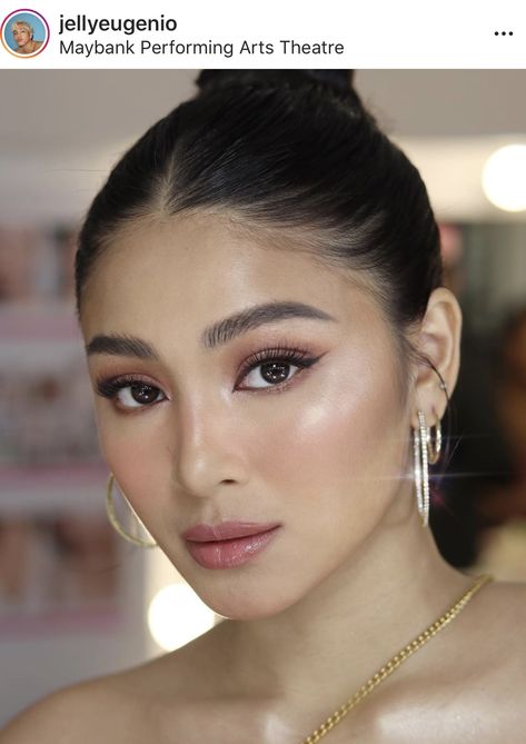 Nadine Lustre Makeup, Filipina Makeup, Graduation Look Makeup, Lady Luster, Simple Bridal Makeup, Fresh Makeup Look, Hijab Makeup, Graduation Makeup, Nadine Lustre