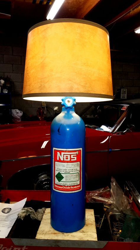 Nitrous bottle lamp Car Guy Bedroom Ideas, Auto Body Shop Office Ideas, Car Guy Bedroom, Car Guy Room Ideas, Garage Theme Bedroom, Car Guy Decor, Guy Room Ideas, Nitrous Bottle, Car Themed Bedrooms