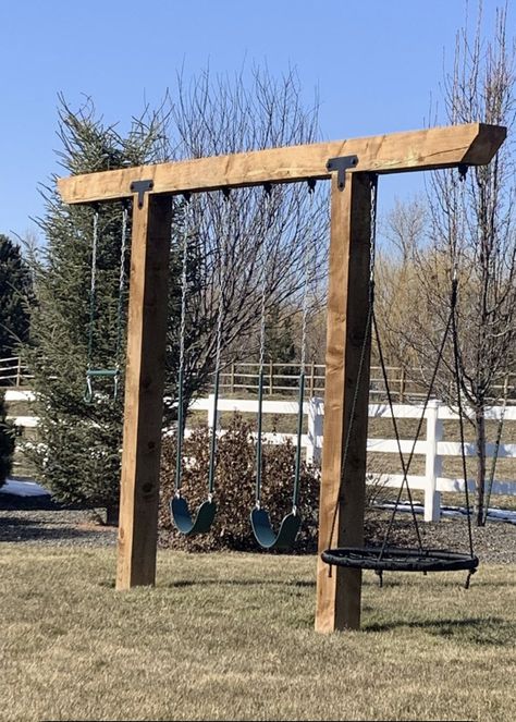 Country Playground Ideas, Diy Easy Playground, Diy Outdoor Balance Beam, Simple Playground Ideas, Adult Swingset Ideas, Backyard Swingset Play Area, Kids Zipline Backyard, Cool Yard Ideas, Yard Swings Diy Backyard Ideas