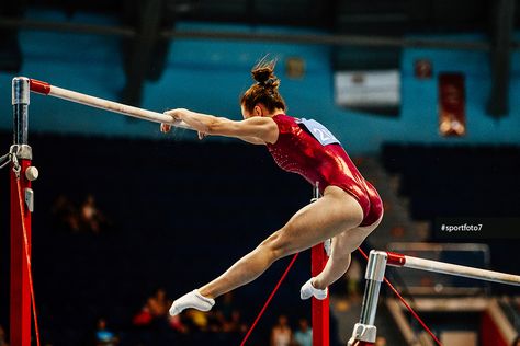 uneven bars female gymnast to competition in artistic gymnastics Uneven Bars Gymnastics, Bars Gymnastics, Dangerous Sports, Gymnastics Competition, Uneven Bars, Gymnastics Pictures, Soccer Match, Artistic Gymnastics, Soccer League