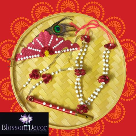 Sankranti Halwa Jewellery for Baby  Reach us at +91 7588692216, for more information **CUSTOMIZATIONS AVAILABLE** #blossomdecor #floralstyle #wedding #celebration #festive #flowersofinstagram #bridesofinstagram #love #light #haldi #mehendi #bridesmaids #floralart #floraljewellery #elegantstyle #floraldesign #bridesjewelery #bridegroom #wedding #celebration #festive Sankranti Jewellery, Halvyache Dagine, Flower Jewellery For Haldi, Photoshoot Couple, Love Light, Jewellery Ideas, Diy Crafts Hacks, Crafts Hacks, Wedding Celebration