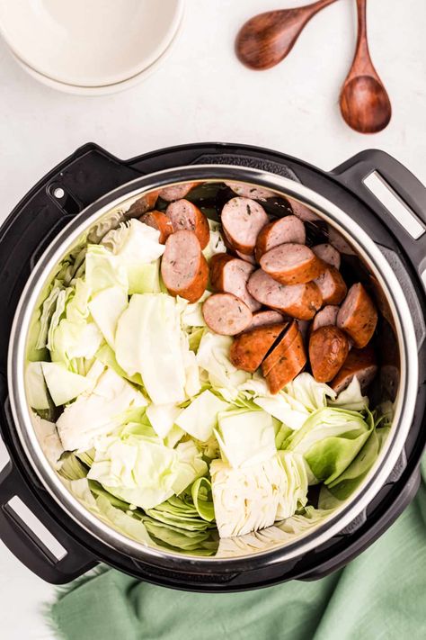 Kielbasa Recipes Instant Pot, Cabbage And Sausage Recipes Instant Pot, Cabbage And Sausage Recipes Crock Pots, Cabbage And Sausage Instant Pot, Cabbage And Potatoes Instant Pot, Instapot Cabbage Sausage And Potatoes, Cabbage Low Carb Recipes, Cabbage Potatoes And Sausage Instant Pot, Clean Eating Instant Pot Recipes