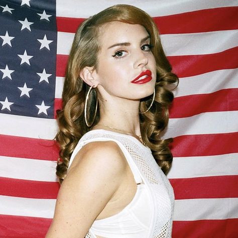 Nme Magazine, Americana Aesthetic, America Party, Rockstar Style, Lana Del Rey Love, Lana Rey, Lana Del Ray, Vintage Americana, Living Legends