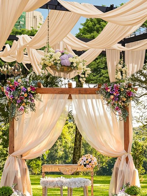 Garland wedding decor