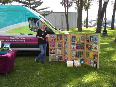 Mobile Library, Library Signs, Dream Library, Childrens Library, Virtual Field Trips, Great Books To Read, Library Services, Little Library, Library Programs