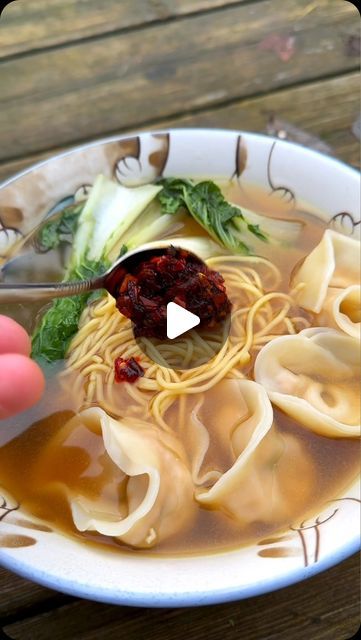 Pho Dumpling Soup, Soup Recipes Dumpling, Dumpling Noodle Soup Recipe, Pork Dumpling Soup, Won Ton Soup Recipe, Dumpling Noodle Soup, Trader Joes Soup, Won Ton Soup, Ramen Noodle Recipes Soup