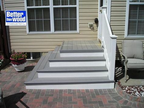 Patio Door Steps, Steps Down To Patio, Steps To Patio, Patio Stairs, Concrete Patio Makeover, Door Makeover Diy, Patio Steps, Deck Steps, Outdoor Steps